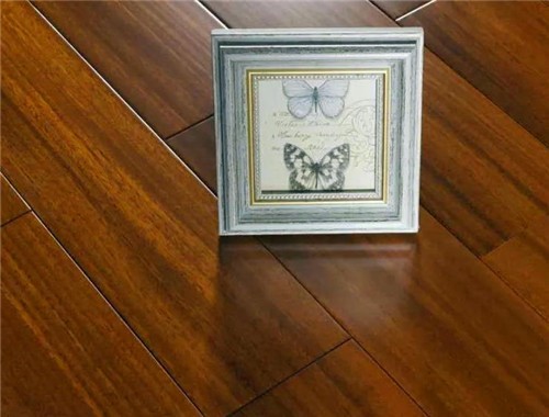 老樹(shù)林地板