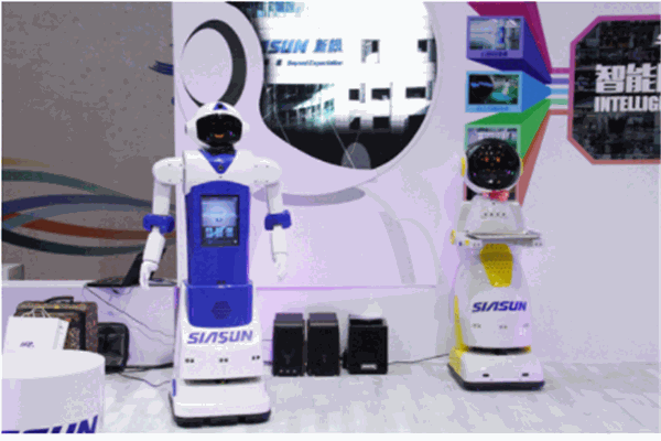 智動(dòng)全球機(jī)器人教育