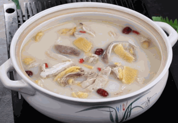 潮湘源豬肚雞石鍋魚