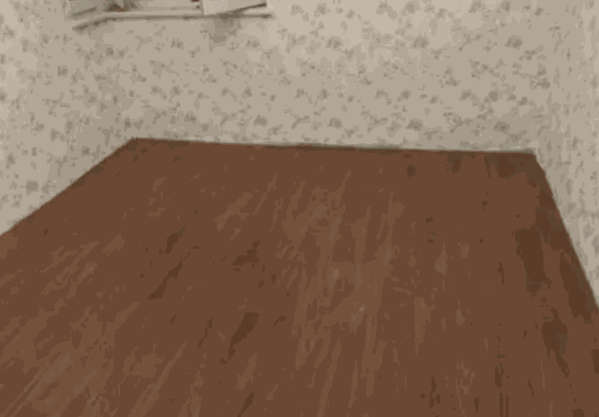 金剛德?tīng)柕匕?/></p><p>德?tīng)柤瘓F(tuán)蘇州地板有限公司成立于2000年，產(chǎn)業(yè)涵蓋地板、研發(fā)、地產(chǎn)、連鎖、傳播、物流、教育、投資等領(lǐng)域，集團(tuán)總部位于歷史文化名城蘇州，企業(yè)快速穩(wěn)健發(fā)展，已成為國(guó)內(nèi)品牌價(jià)值、生產(chǎn)銷售規(guī)模領(lǐng)先的現(xiàn)代化企業(yè)。DER德?tīng)柤瘓F(tuán)多年來(lái)致力于為全球消費(fèi)者提供綠色環(huán)保、科技領(lǐng)先的家居產(chǎn)品和最前沿的家居體驗(yàn)，多年來(lái)深受廣大用戶愛(ài)戴。 
公司在吳江建成的生產(chǎn)基地是全國(guó)最大規(guī)模的木地板生產(chǎn)基地之一，擁有德國(guó)HOMAG豪邁、荷蘭砂霸等國(guó)際一流生產(chǎn)線，在地板原料加工、外觀處理等方面擁有多項(xiàng)關(guān)鍵性產(chǎn)品專利技術(shù)。DER德?tīng)栦N售網(wǎng)絡(luò)已覆蓋國(guó)內(nèi)32個(gè)省市及歐美、東南亞、中東等地區(qū)的20多個(gè)國(guó)家和地區(qū)，成為具有全球競(jìng)爭(zhēng)力的優(yōu)勢(shì)企業(yè)之一。主要客戶包括阿迪達(dá)斯、哈根達(dá)斯等跨國(guó)企業(yè)以及萬(wàn)科、中海等國(guó)內(nèi)優(yōu)秀房地產(chǎn)集團(tuán)。隨著國(guó)際化戰(zhàn)略的推進(jìn)，德?tīng)柤瘓F(tuán)已與全球多個(gè)國(guó)家和地區(qū)建立了良好的采購(gòu)及銷售合作關(guān)系，實(shí)現(xiàn)優(yōu)勢(shì)互補(bǔ)、資源共享、雙贏發(fā)展。</p><p><p>公司目前擁有4項(xiàng)發(fā)明專利和6項(xiàng)實(shí)用專利。其重點(diǎn)研發(fā)的舒耐德智能熱能板是重點(diǎn)扶持發(fā)展的新產(chǎn)品。該產(chǎn)品自2008年上市以來(lái)，先后獲得新材料發(fā)明專利，A1級(jí)防火建筑材料質(zhì)量檢測(cè)鑒定及湖北省產(chǎn)品質(zhì)量監(jiān)督檢驗(yàn)研究院檢查，成為央視網(wǎng)CCTV合作伙伴，推選為預(yù)算類加盟備選項(xiàng)目并評(píng)為科技科學(xué)技術(shù)創(chuàng)立產(chǎn)品，節(jié)能減排、綠色環(huán)保新產(chǎn)品，也是湖北省重點(diǎn)工程指定采購(gòu)產(chǎn)品。</p></p><p><img src=