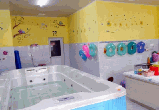 安之馨嬰兒游泳館