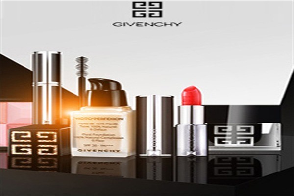 紀(jì)梵?；瘖y品