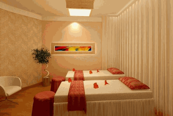 寶嘉康蒂美容院