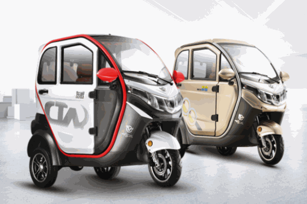 東威電動(dòng)車