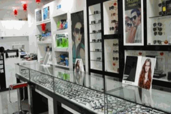 尼康眼鏡店