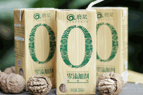 磨漿核桃乳