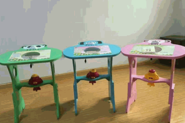 小蘋果益智學習桌