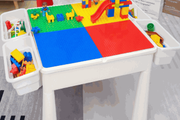 小蘋果益智學習桌