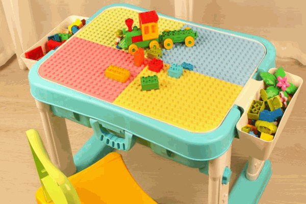 小蘋果益智學習桌