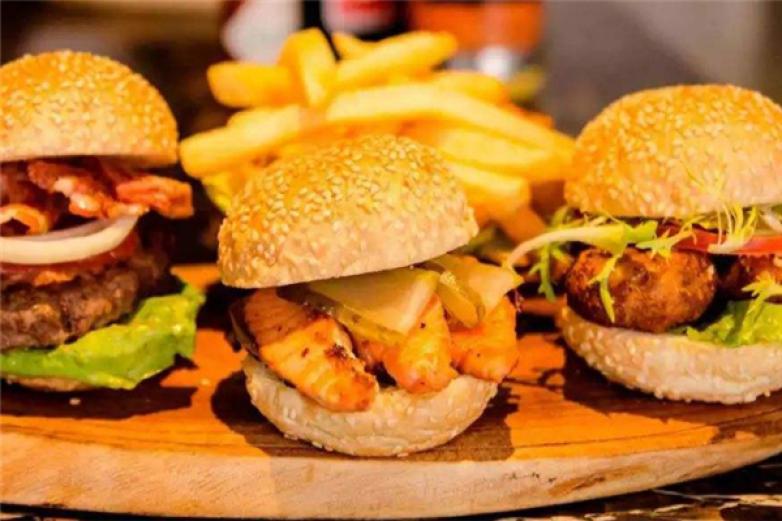 里里西炸雞漢堡