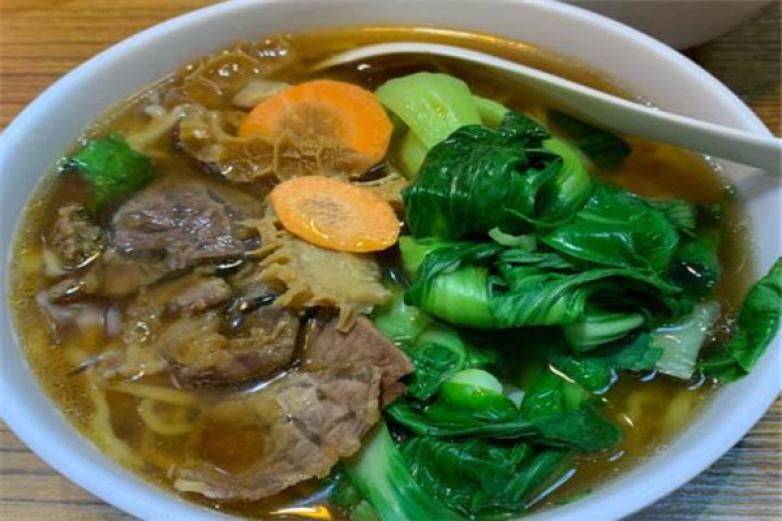 王永生榨菜肉絲面