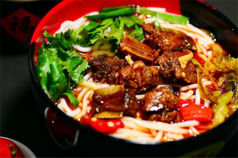 一碗情深傷心粉