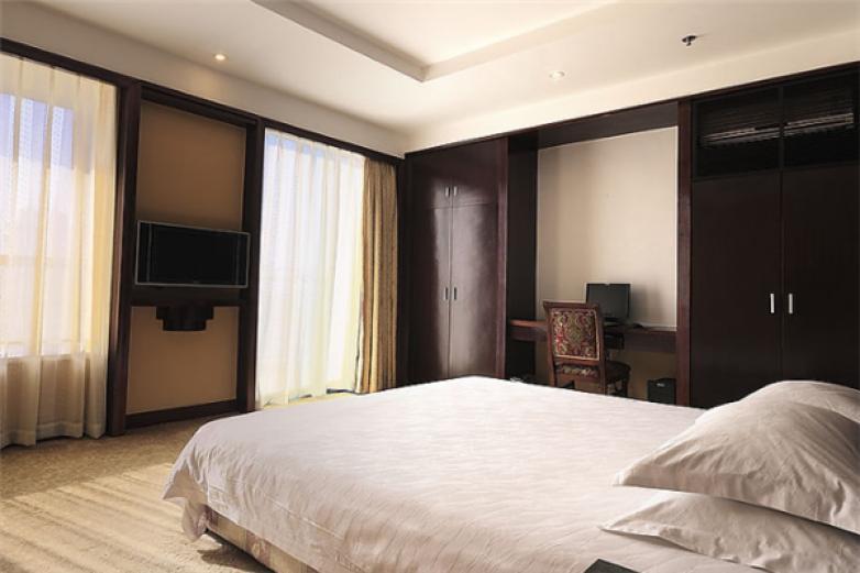 龍健都商務(wù)酒店