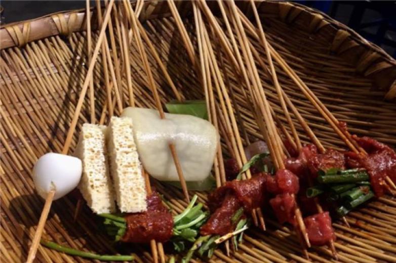 大紅帽老火鍋冒菜