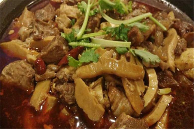 一鍋一宴牛板筋火鍋