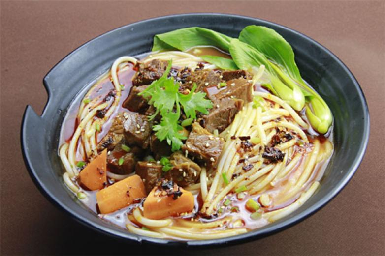 牛百碗牛肉面