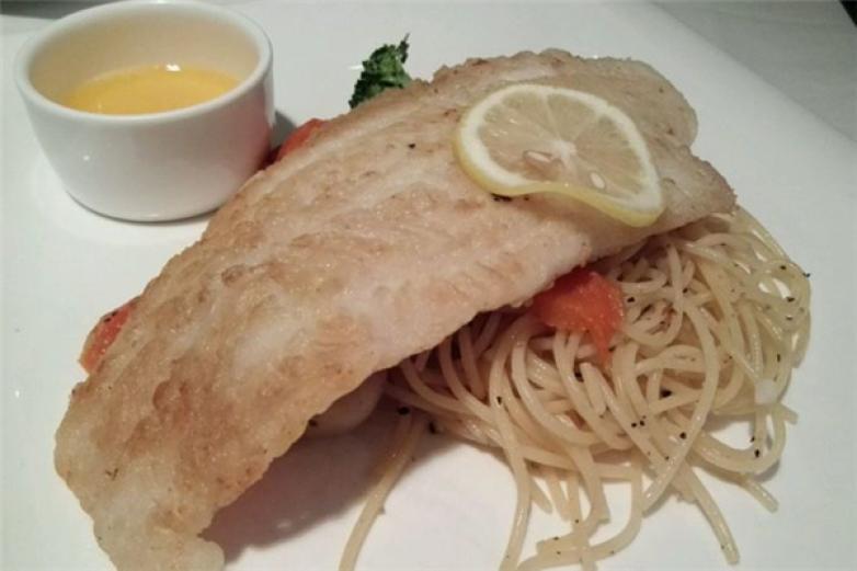 蒙地卡羅西餐廳