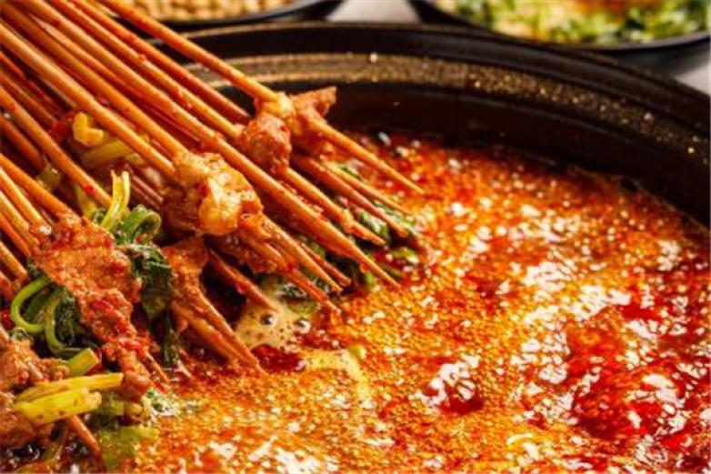 老舊門超牛串串香