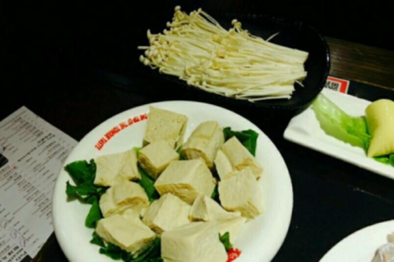 聚辣重慶麻辣火鍋