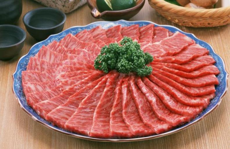 川香?；疱?/></p><p>川香?；疱仠r肉鮮嫩口感純正，老少皆宜，四季皆宜</p><p><p>開個(gè)家里的川香?；疱伜苁軞g迎，味道好，好學(xué)，夫妻倆可以開店</p></p><p><img src=