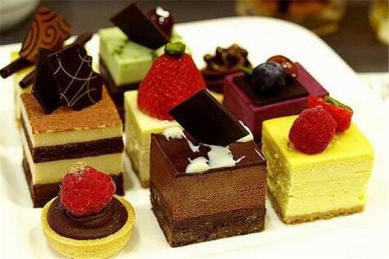 達(dá)妃雅蛋糕