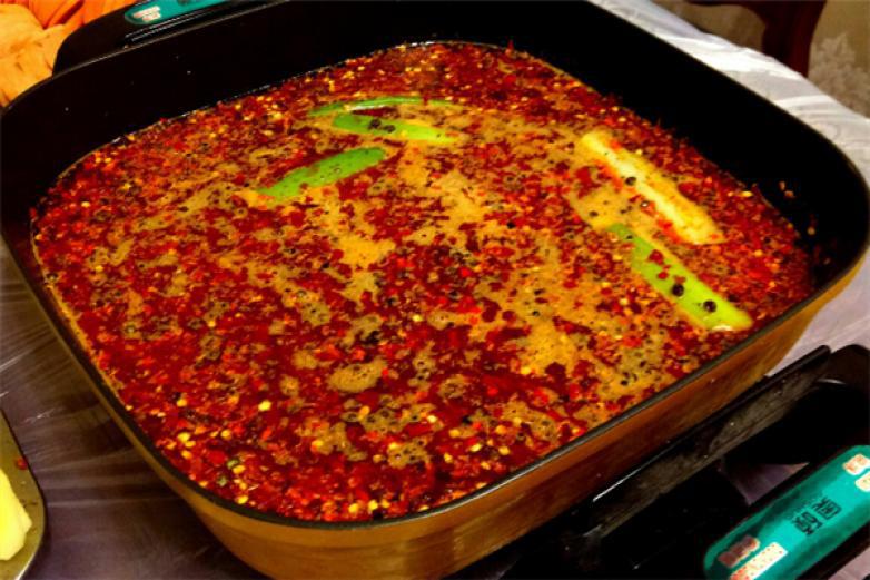 重慶熬家老火鍋