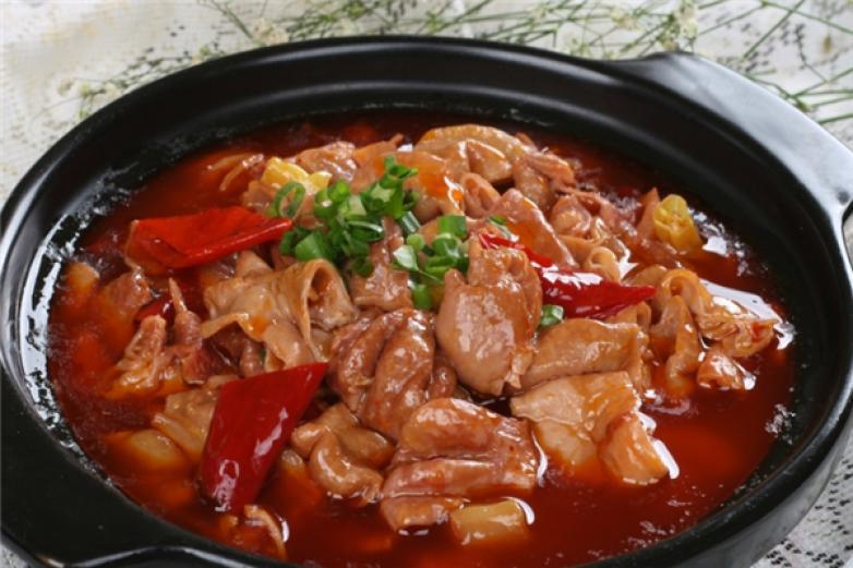 齊氏風(fēng)味砂鍋居