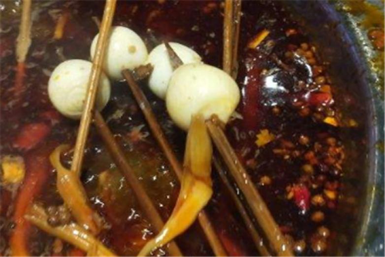 嗨一串主題串串火鍋