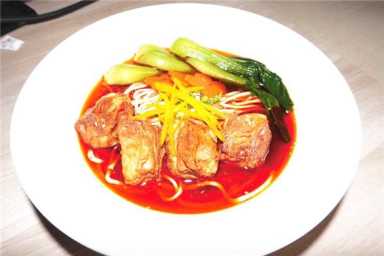 功夫傳奇私房牛肉面