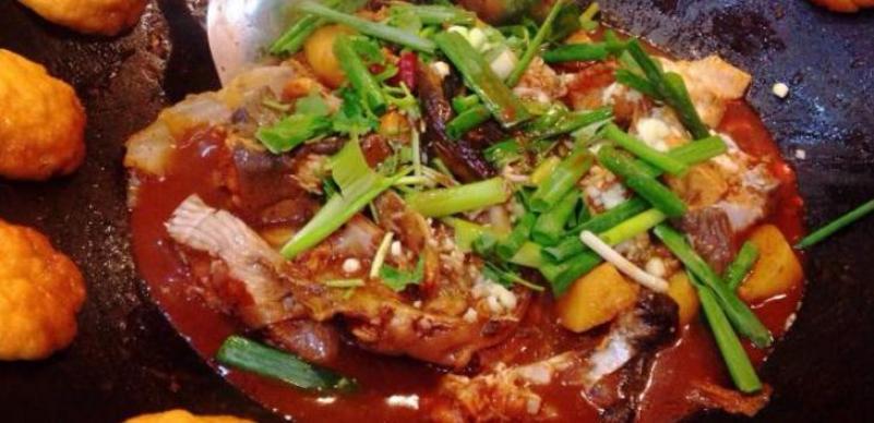 王老六鐵鍋燉魚