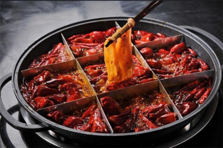 重慶美女夜景火鍋