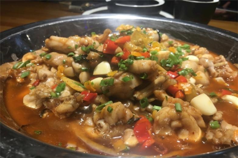 蛙先生牛蛙火鍋