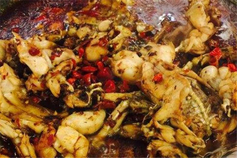 渝天橋蛙爐火鍋