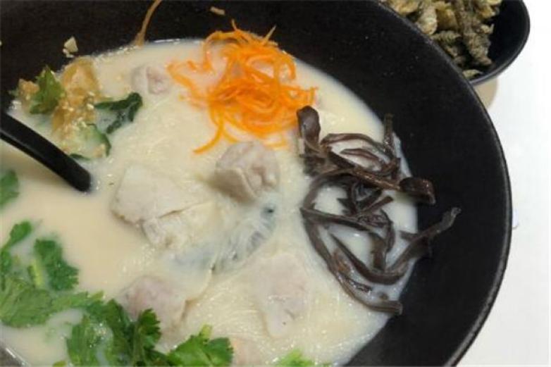 鮑龍星鮑魚(yú)湯米線