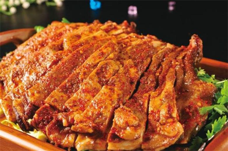 名羊天下碳烤羊腿