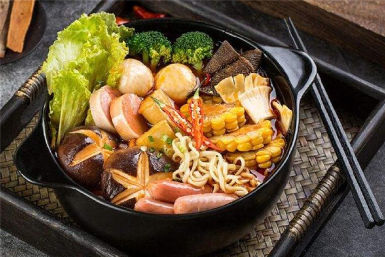 順溜家德麻辣燙