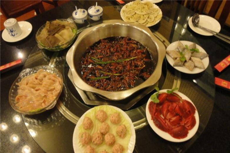 李記羊蝎子火鍋