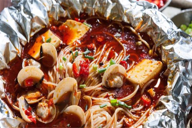 我愛(ài)花甲米線