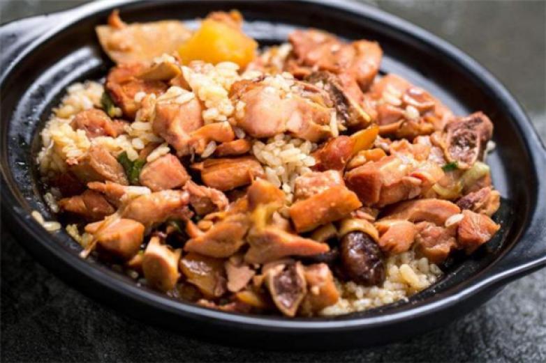 怪老一黃燜雞米飯