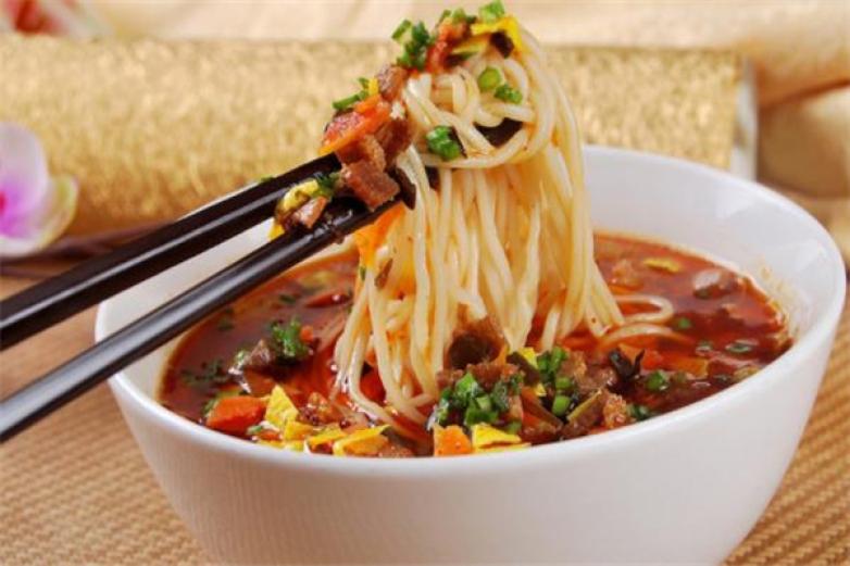 一品江南鎮(zhèn)江鍋蓋面