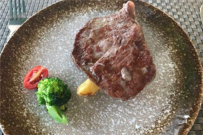 食其樂海鮮牛排