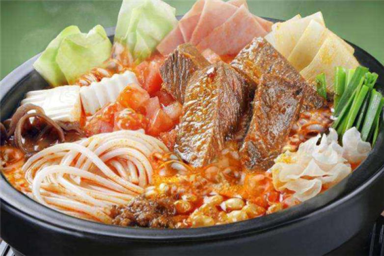 蘿卜頭小鍋米線