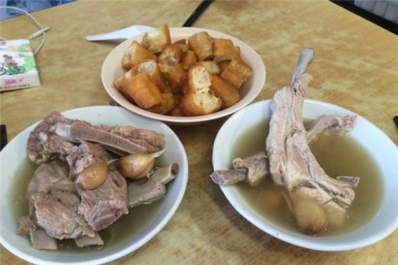 松發(fā)肉骨茶家常菜