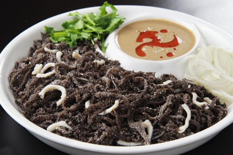 肚徒真?zhèn)鞅?/></p><p>品牌主要采取連鎖經(jīng)營的模式，得到市場上更多特許經(jīng)營伙伴的認(rèn)可</p><p><p>為了使加盟合作終端在市場運作中發(fā)揮自身的商業(yè)價值和優(yōu)勢，品牌采取全面扶持政策，為加盟合作終端統(tǒng)一采購原材料，渠道資源共享的優(yōu)勢由合作伙伴實現(xiàn)</p></p><p><img src=