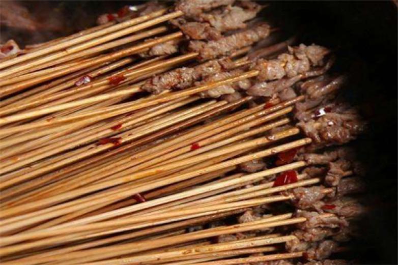 首簽首串串火鍋