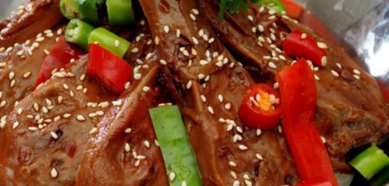 愛(ài)鴨鴨干鍋鴨頭