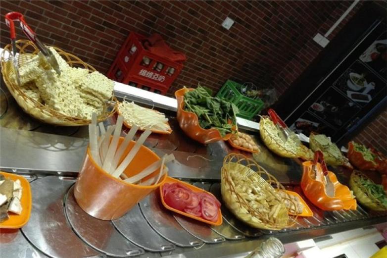 覓鍋旋轉(zhuǎn)小火鍋