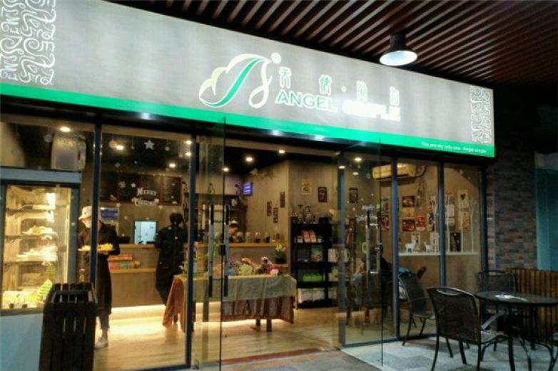 天使簡(jiǎn)約蛋糕