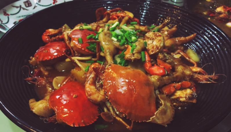 阿強(qiáng)肉蟹煲