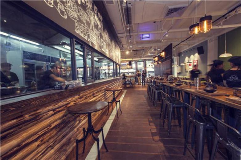 牛記新廁所串串